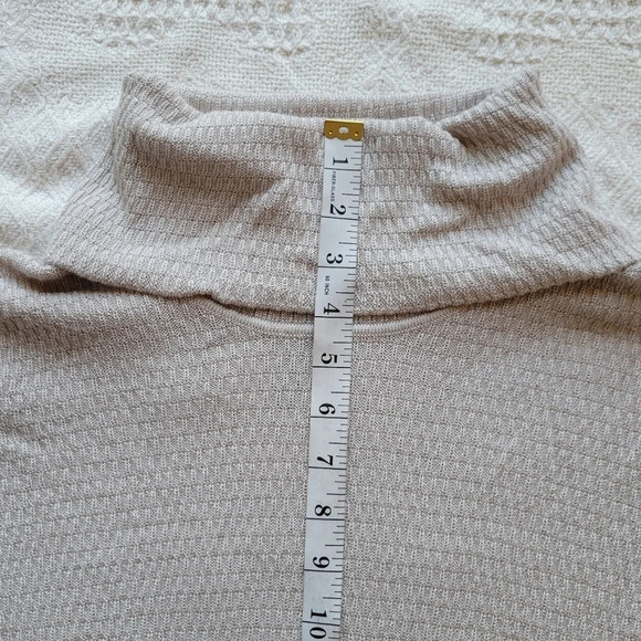 KUHL Lilah Long Sleeve Funnel Neck Wool Blend Knit  Sweater - Picture 9 of 12